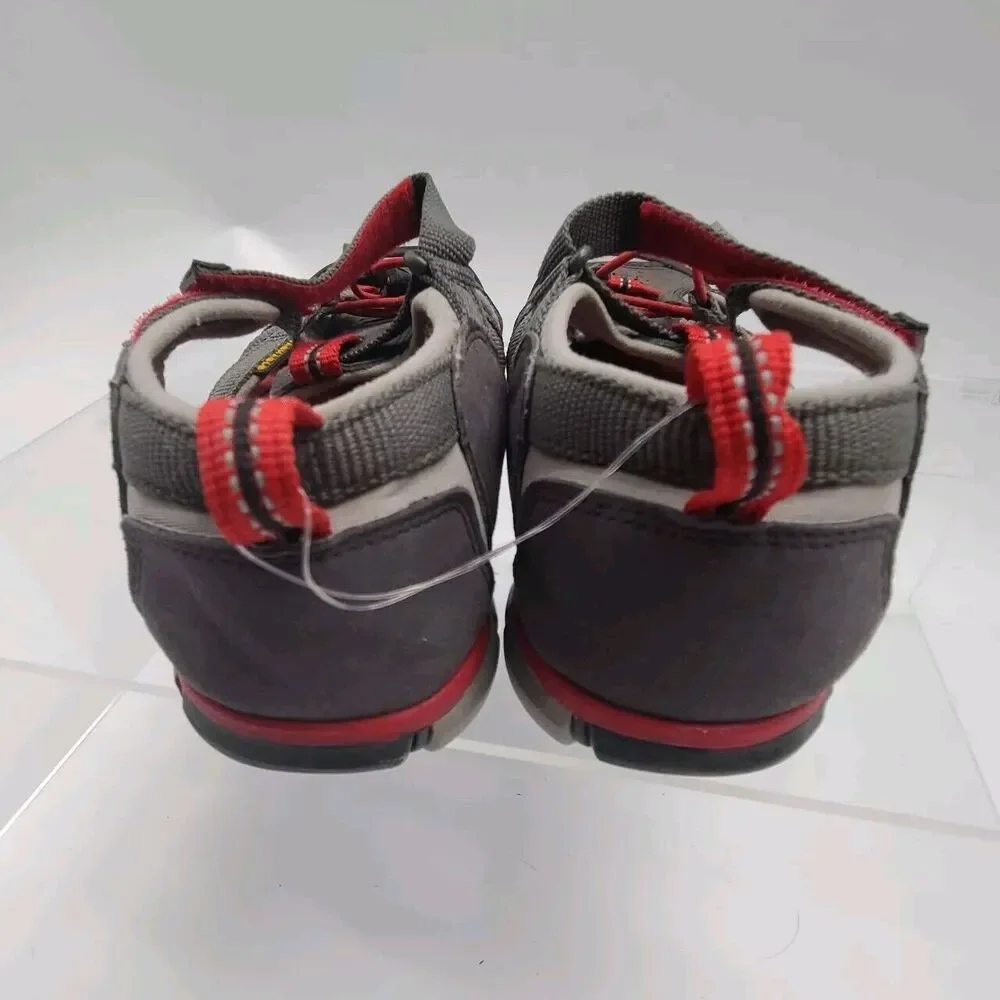 Women's Keen US Size 6 Newport H2 Sandals Gray Red Hiking Water Slip On